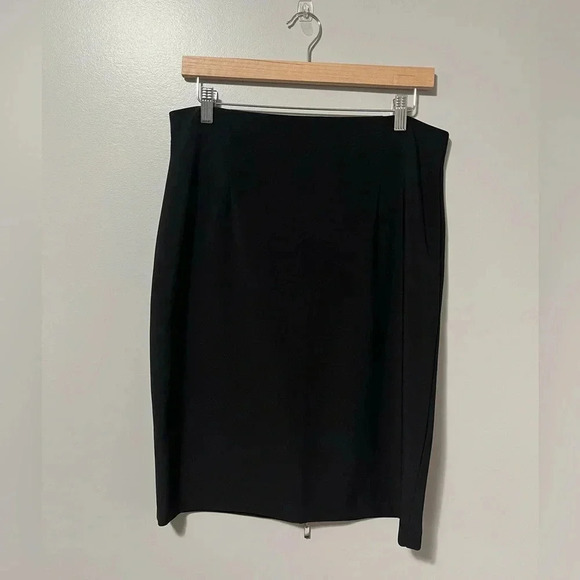 Frank Lyman Black Pencil Skirt Back Full Zip - Picture 1 of 7